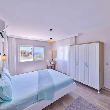 Lale With Private Pool, Sleeps 6 וילה קס