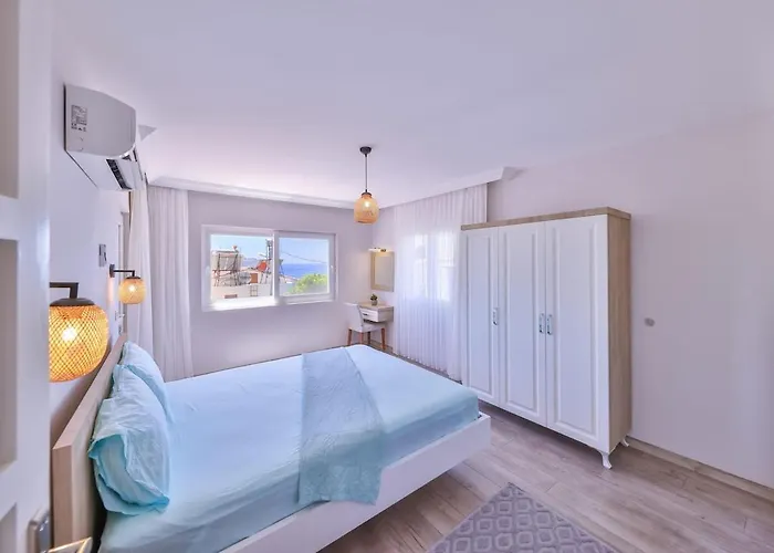 Lale With Private Pool, Sleeps 6 Villa Kaş