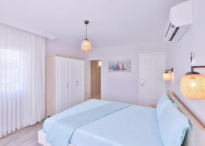 Lale With Private Pool, Sleeps 6 Villa Kaş