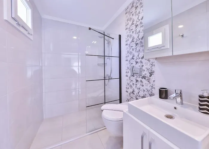 Villa Lale With Private Pool, Sleeps 6 Kaş