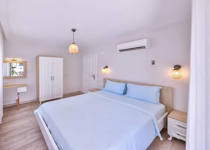 Lale With Private Pool, Sleeps 6 Villa *